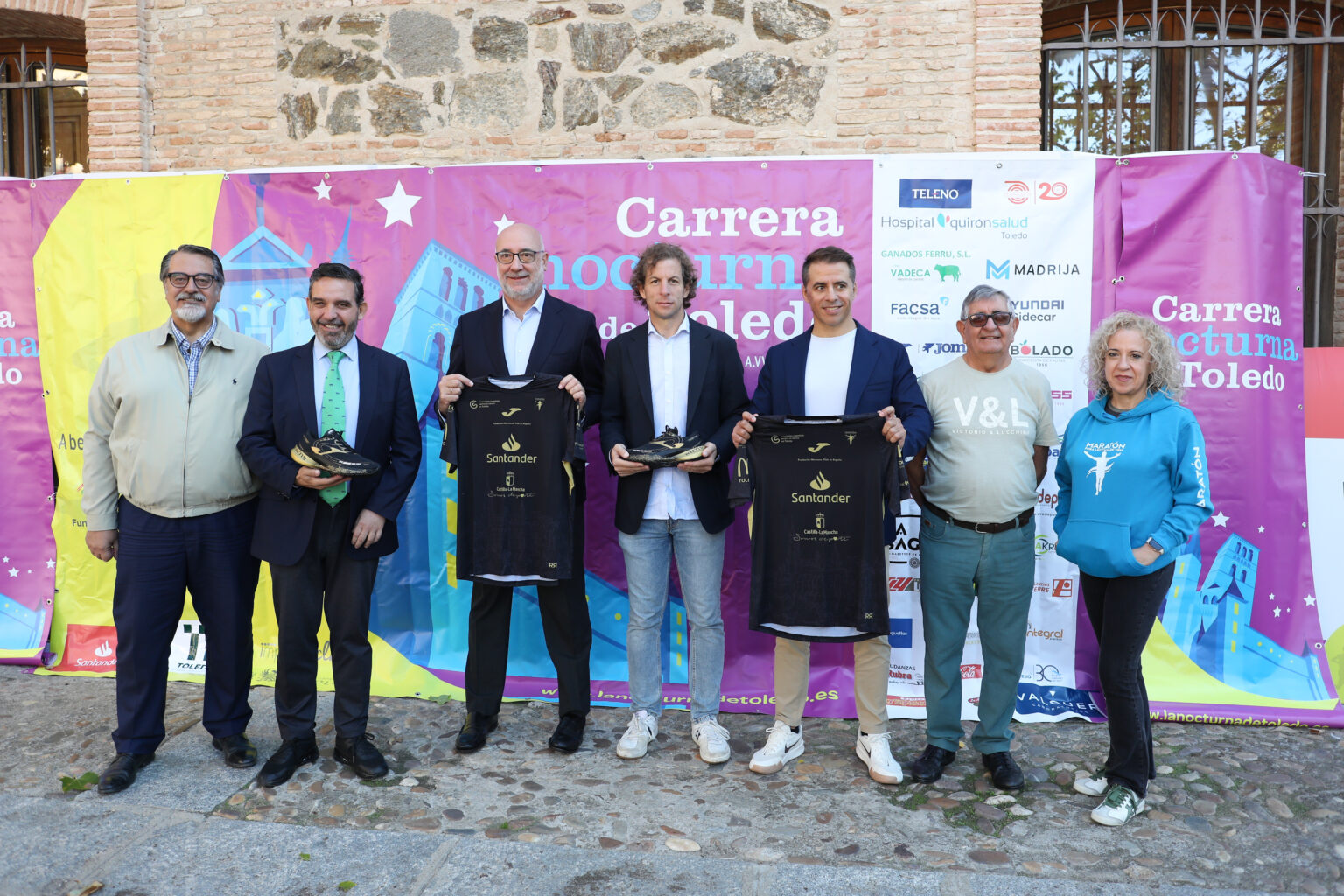 Carlos Yuste en la presentacion de la XIX Carrera Nocturna de Toledo