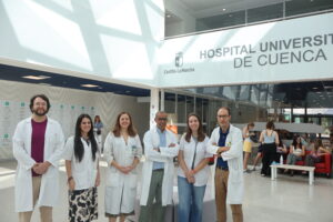 Profesional sanitaria en la Unidad de Atención a Personas Trans de Cuenca
