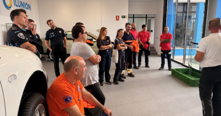Participantes del curso de conducción de todoterreno de emergencias organizado por la Escuela Regional de Protección Ciudadana